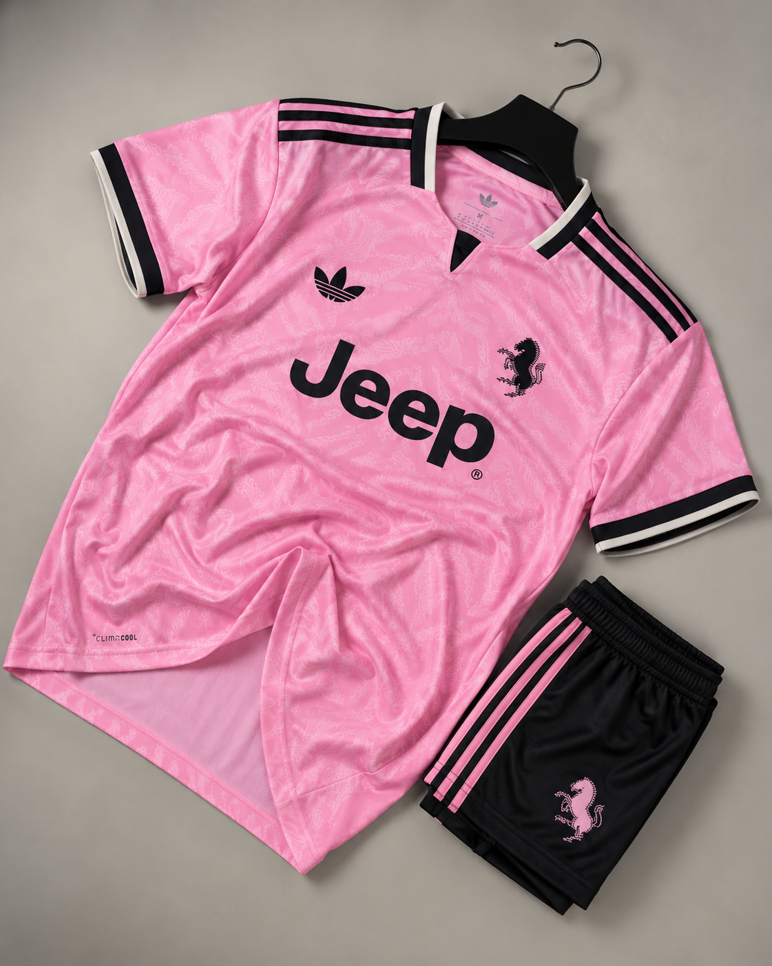 Juventus 2026/27 Away Set (With Shorts)