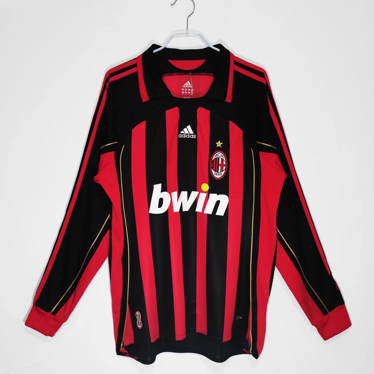 RETRO FULL SLEEVES AC MILAN HOME 2006/07 Football Jerseys India Online