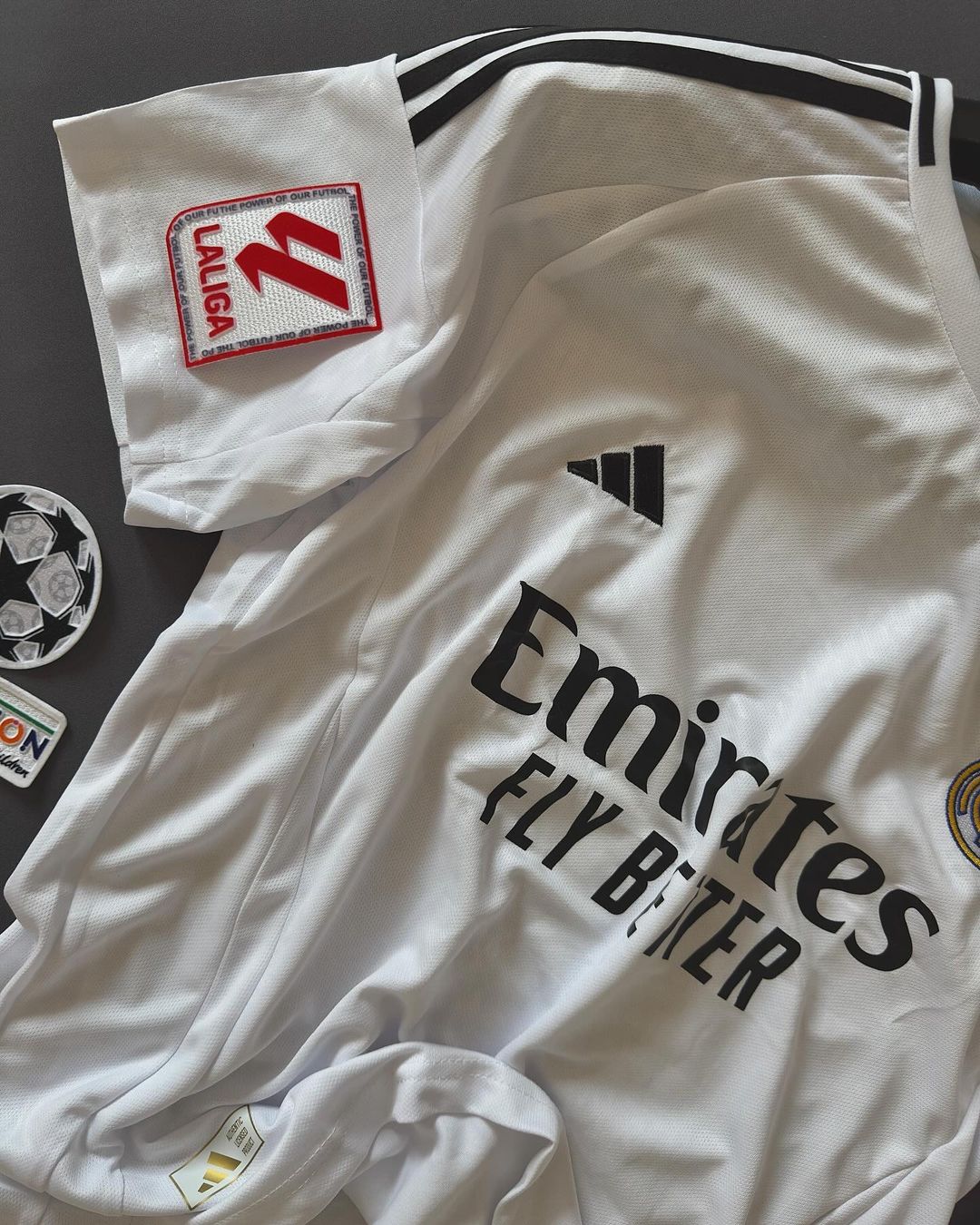 Real Madrid 2024 Home Set (With Shorts) Jerseys Adidas Jersey Football Jerseys India Online