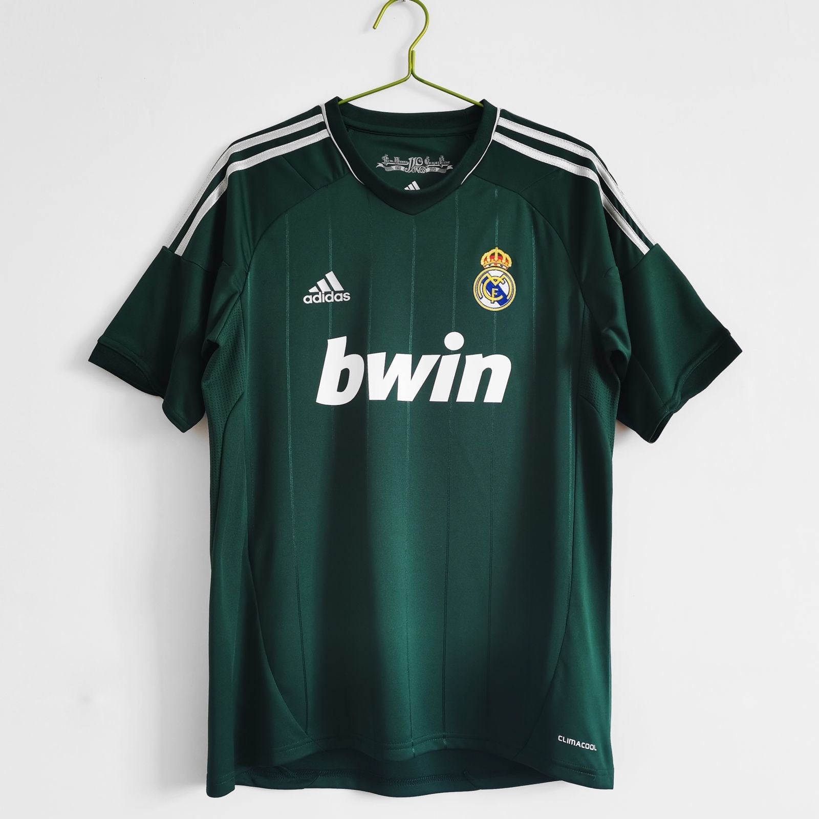 RETRO REAL MADRID THIRD 2012/13 Football Jerseys India Online