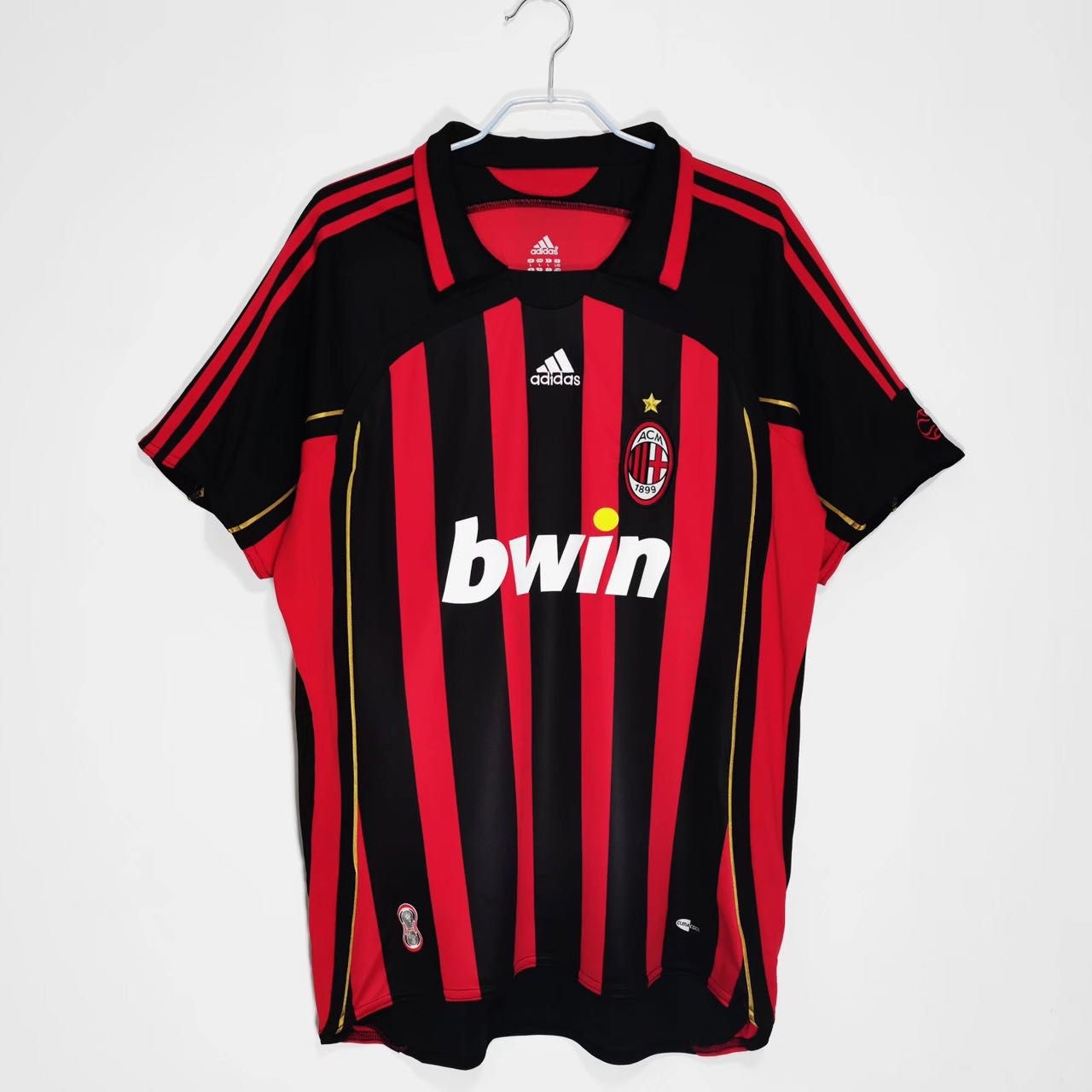 RETRO AC MILAN HOME 2006 Football Jerseys India Online