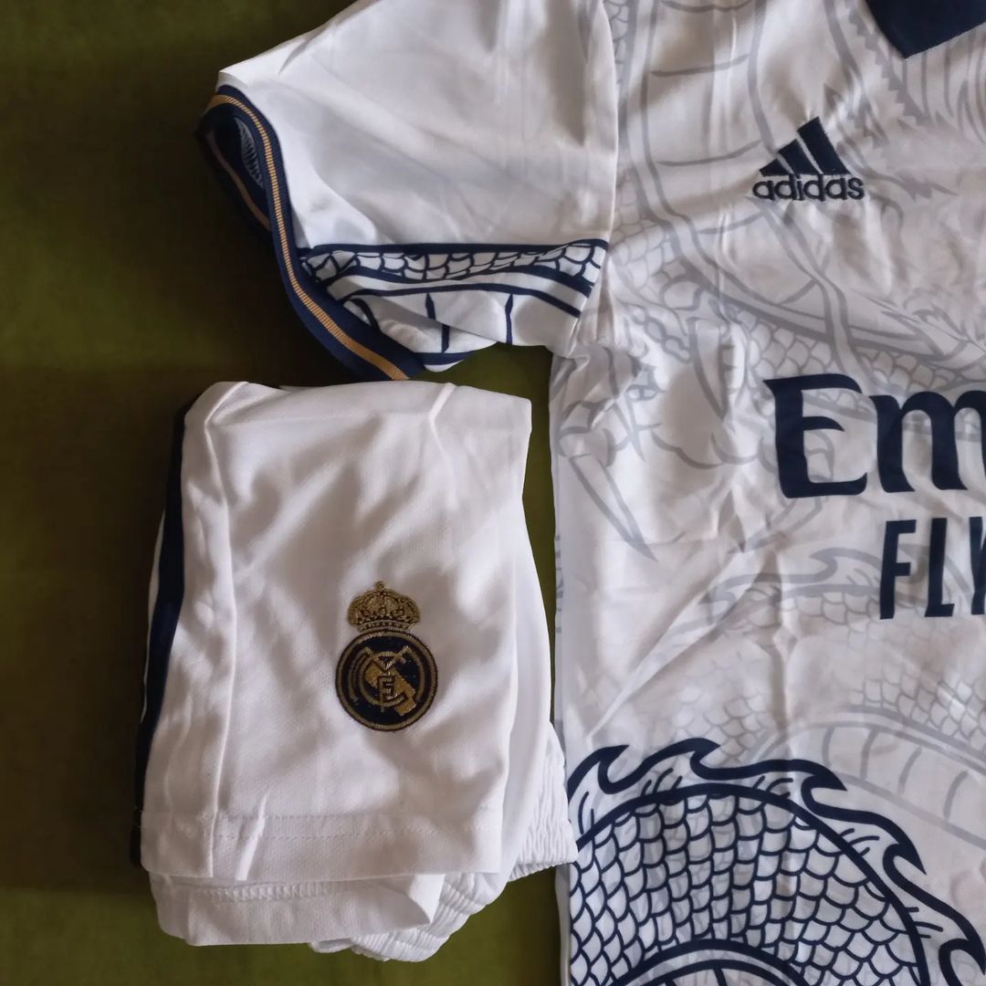 Real Madrid White Dragon Set (With Shorts) Jerseys Adidas Jersey Football Jerseys India Online