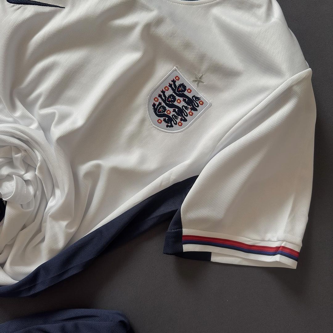 England 2025 Away Set (With Shorts) Jerseys Jersey Nike Football Jerseys India Online