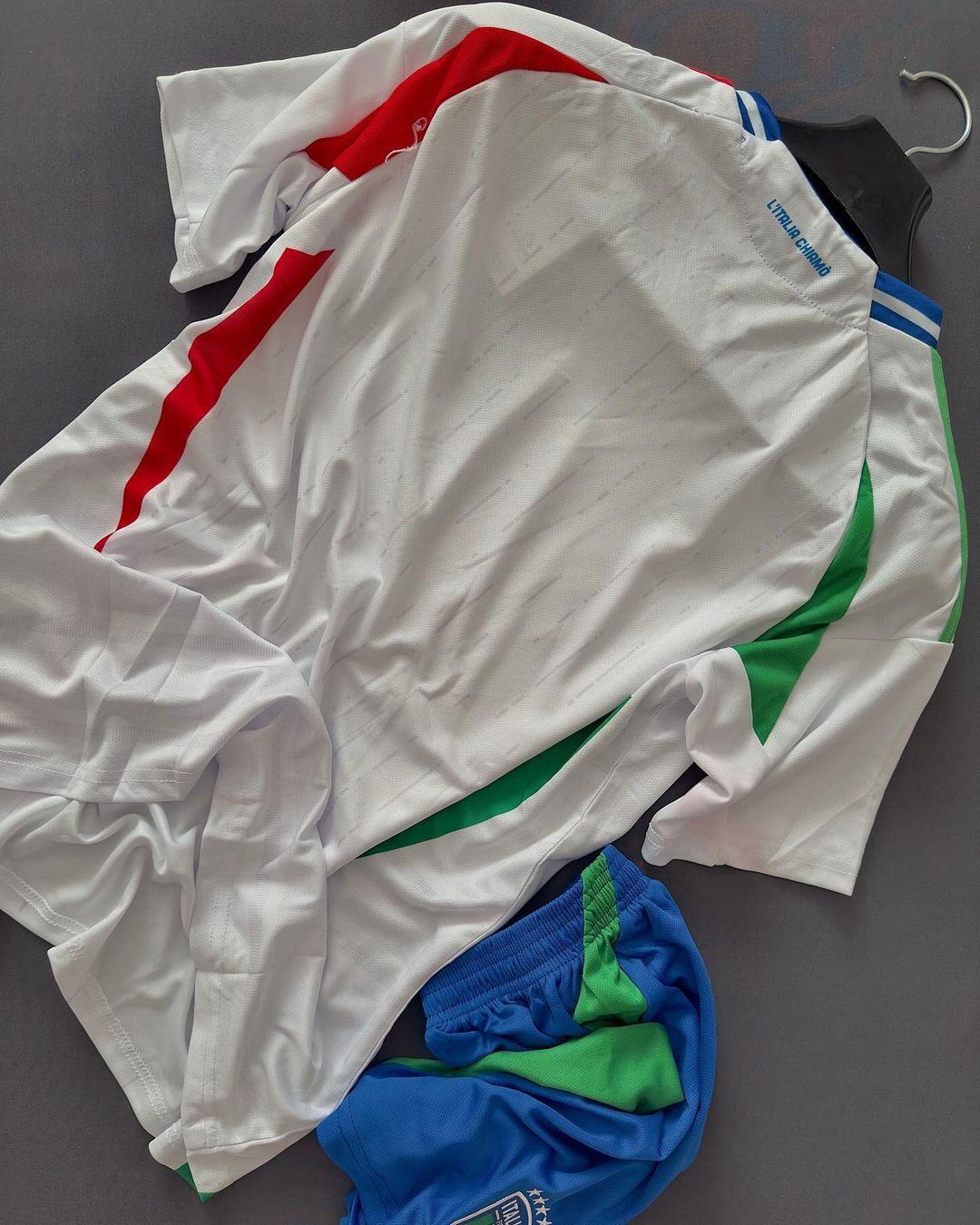 Italy 2024 Away Set (With Shorts) Jerseys Adidas Jersey Football Jerseys India Online