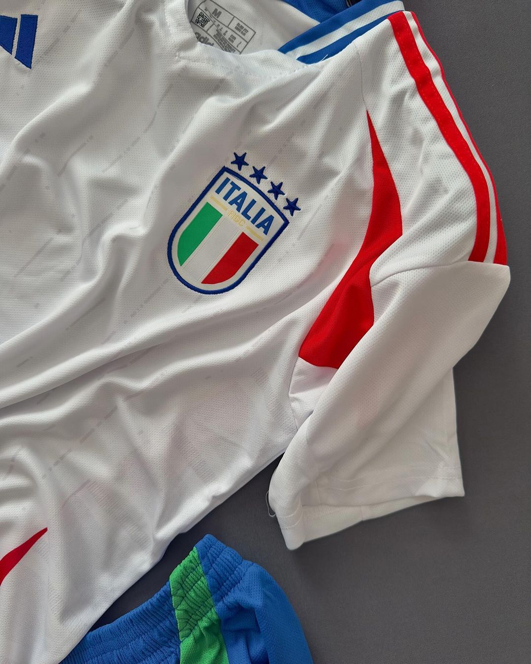 Italy 2024 Away Set (With Shorts) Jerseys Adidas Jersey Football Jerseys India Online