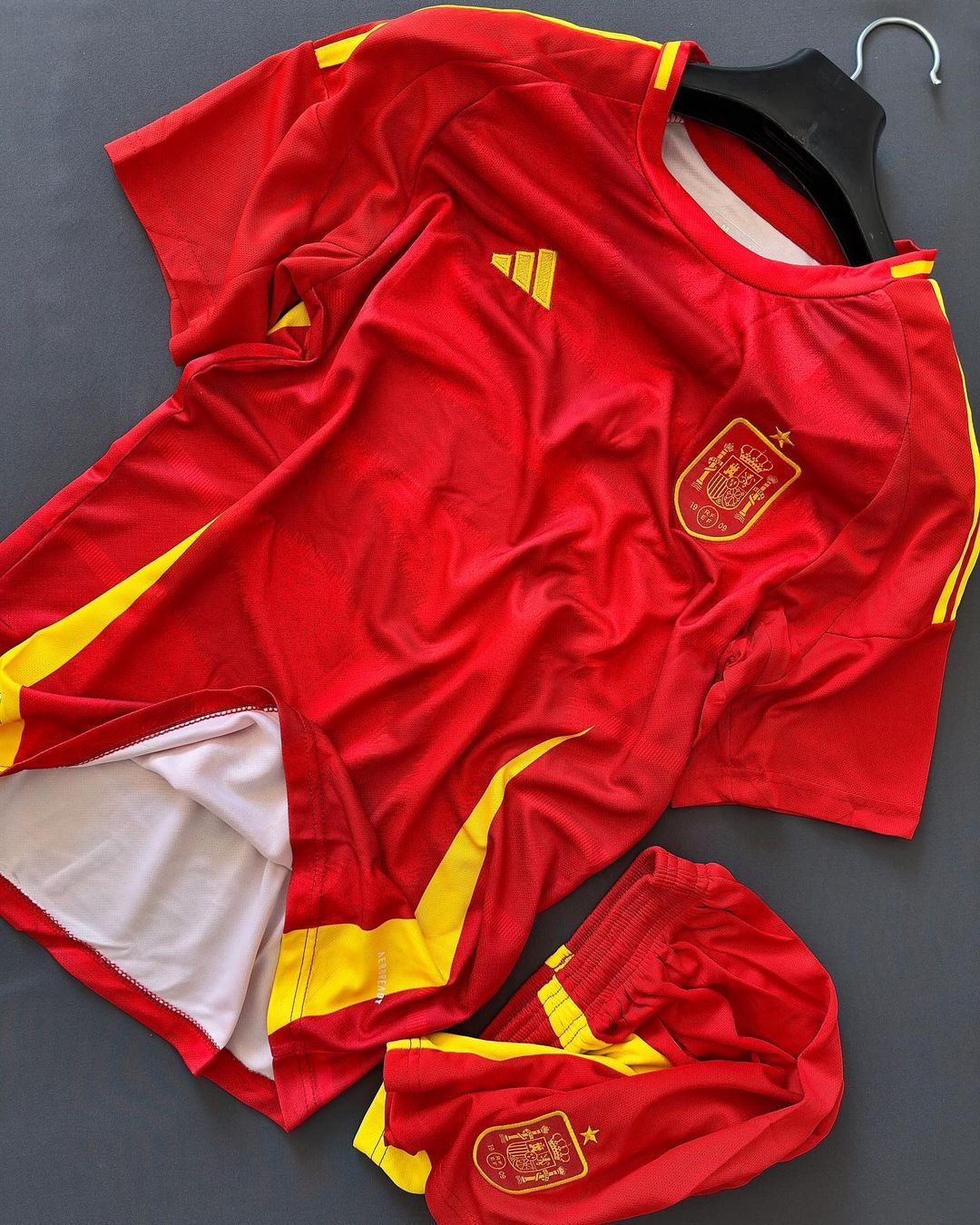 Spain Euro 2024 Home Set (With Shorts) Jerseys Adidas Jersey Football Jerseys India Online