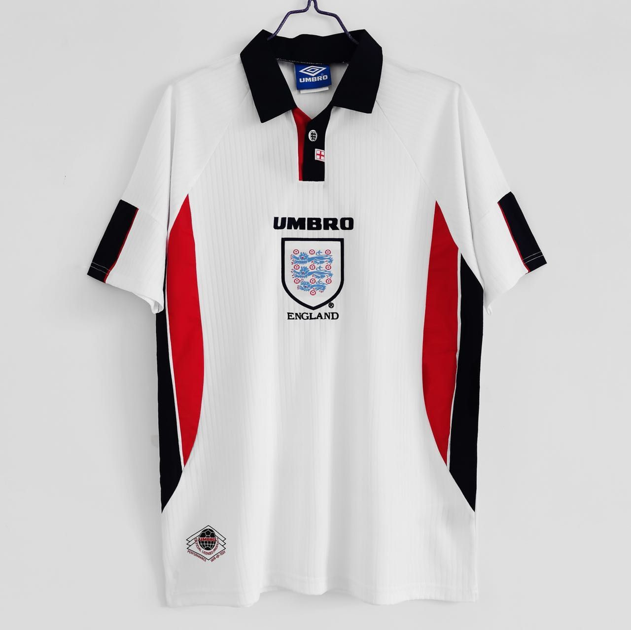 RETRO ENGLAND HOME 1998/99 Football Jerseys India Online