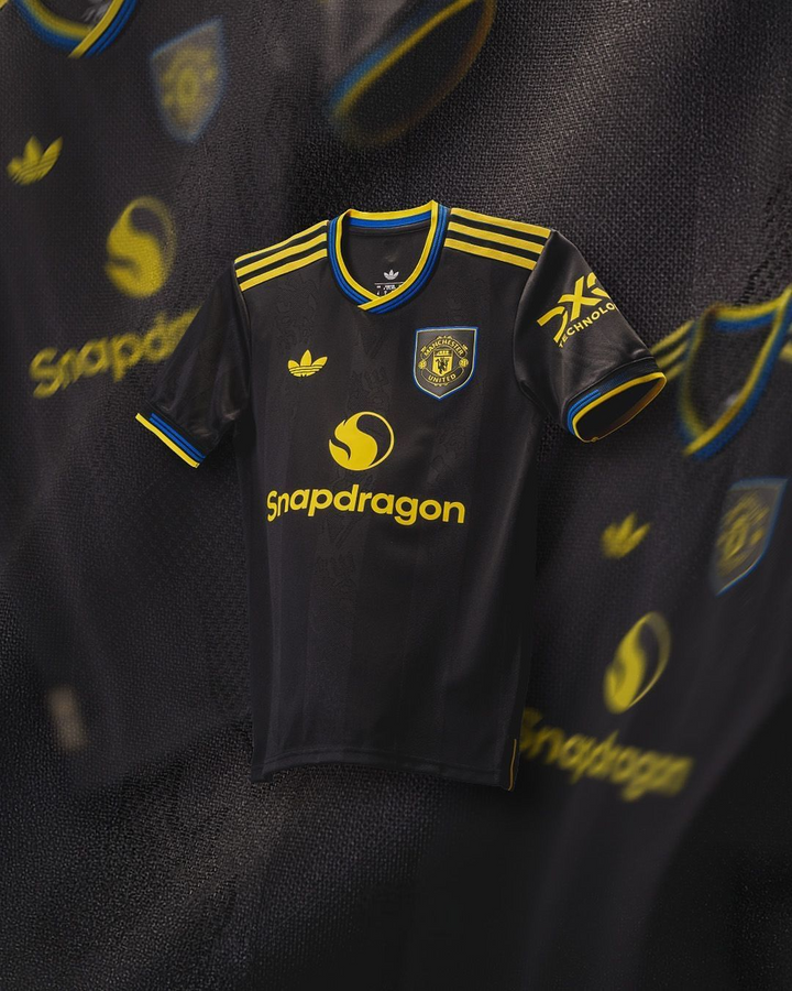 Manchester United 2025/26 Third Jersey (Player Version)