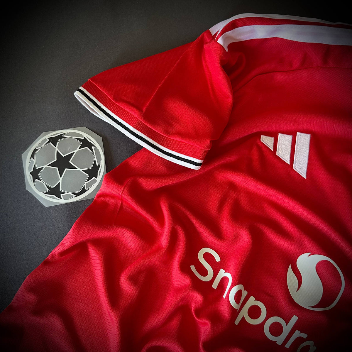 Manchester United 2026/27 Home Set (With Shorts)