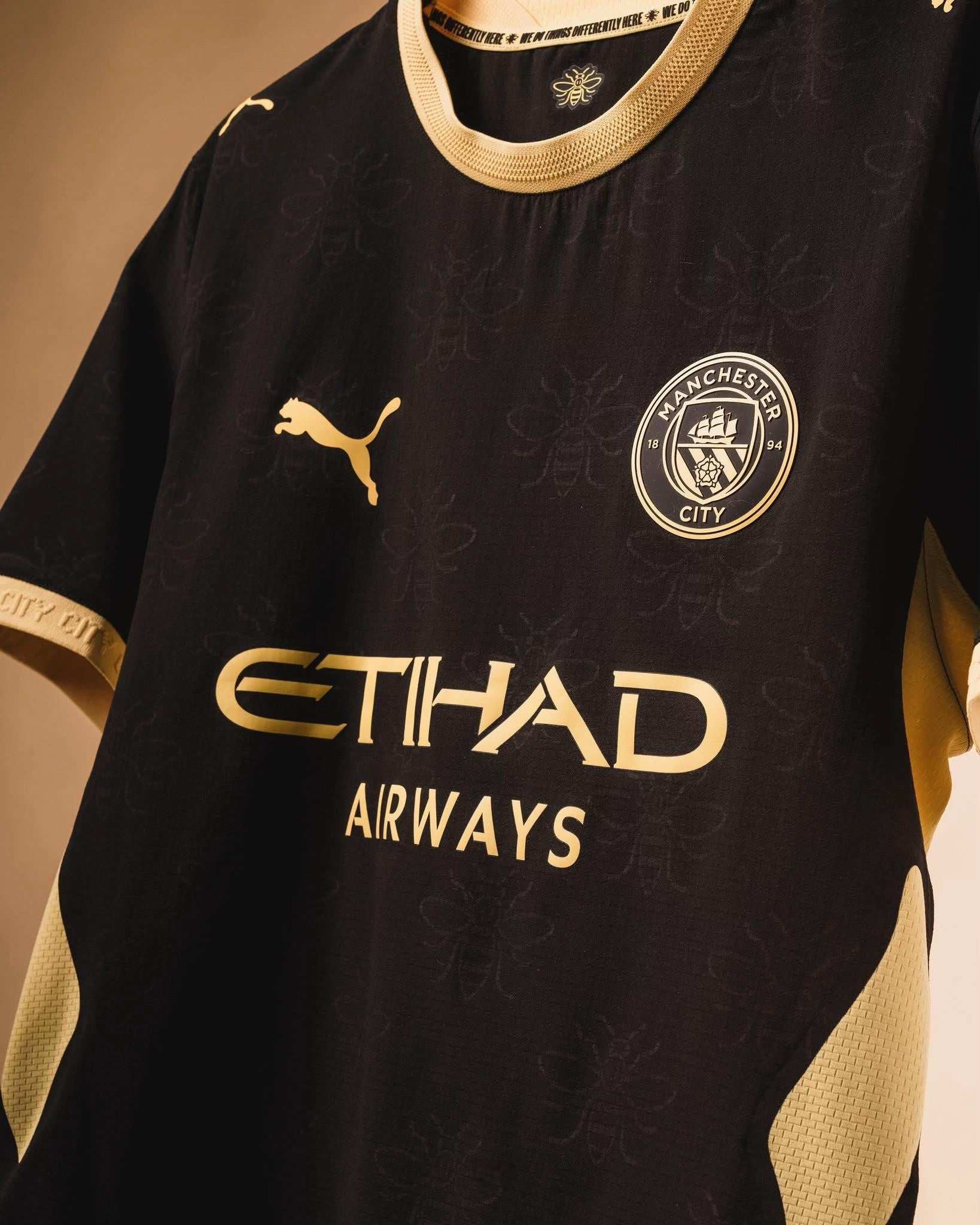 Manchester City 2026/27 Away Jersey (Player Version)