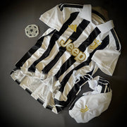 Juventus 2026/27 Home Set (With Shorts)