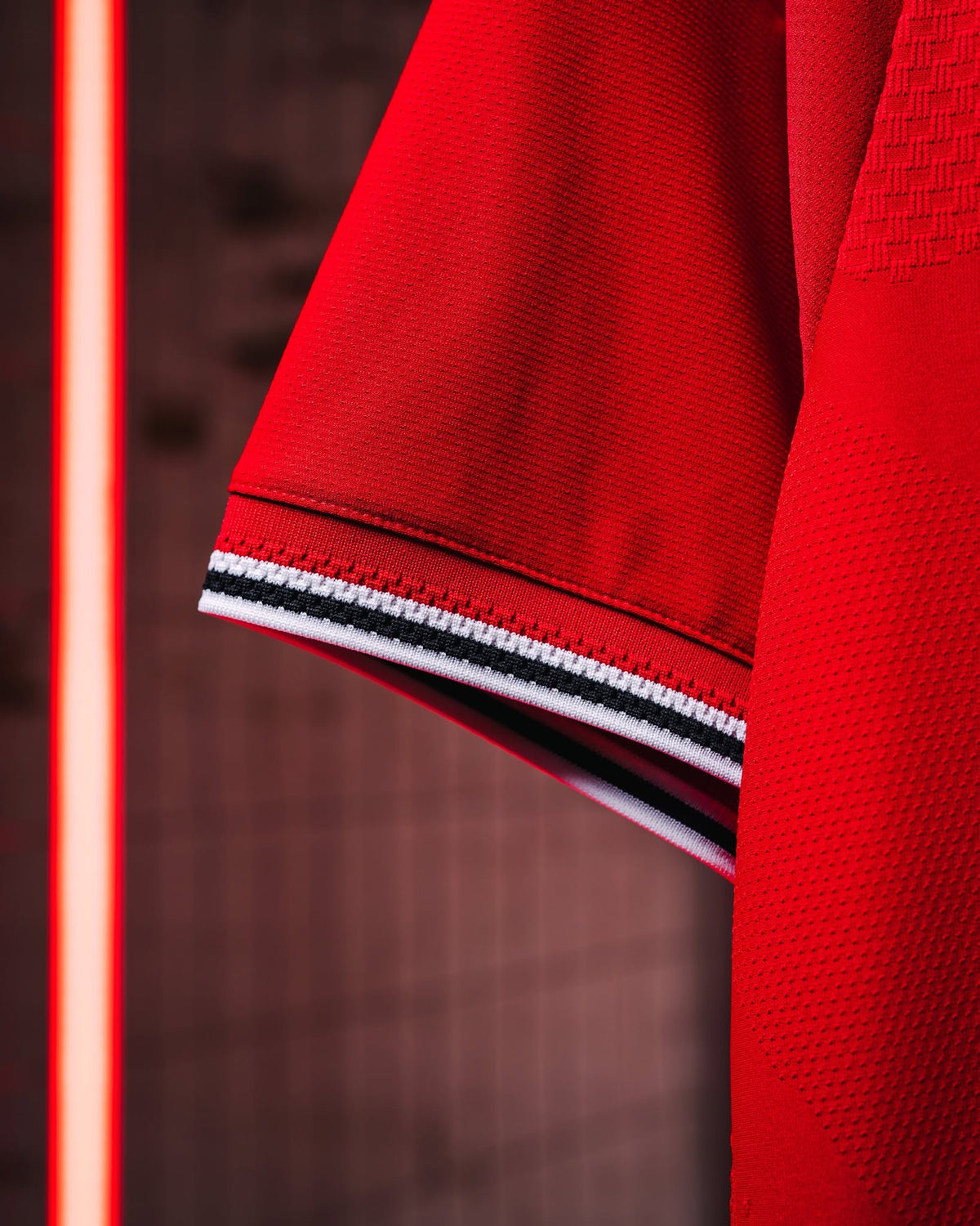 Manchester United 2026/27 Home Jersey (Player Version) – adidas – Photo 9