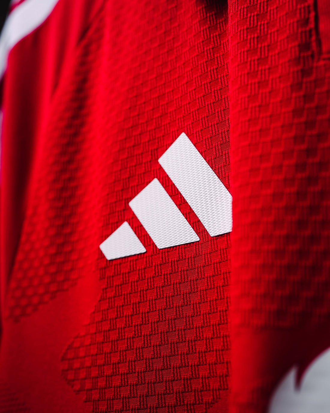 Manchester United 2026/27 Home Jersey – Player Version
