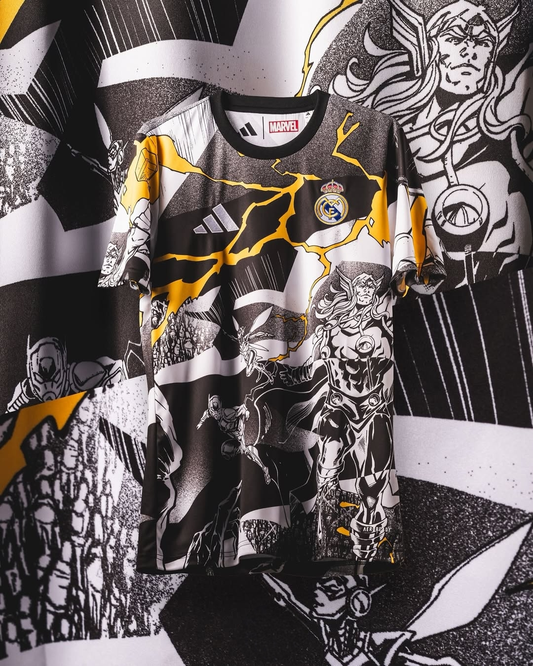 Real Madrid X Marvel Avengers 2025/26 Pre-Match Jersey (Player Version) – adidas – Photo 1