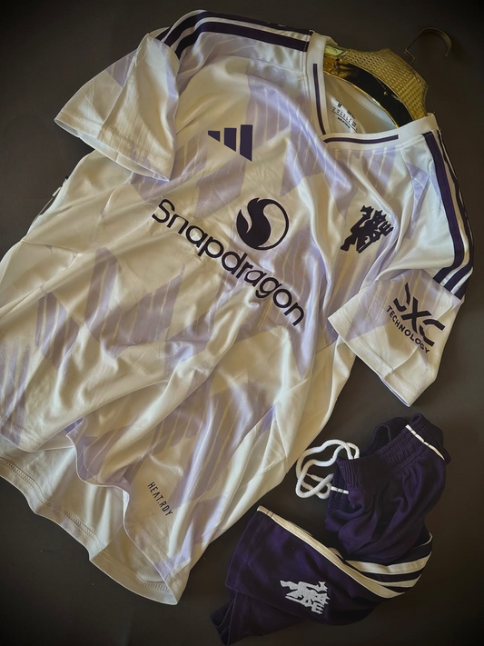 Manchester United 2025/26 Away Set (With Shorts)