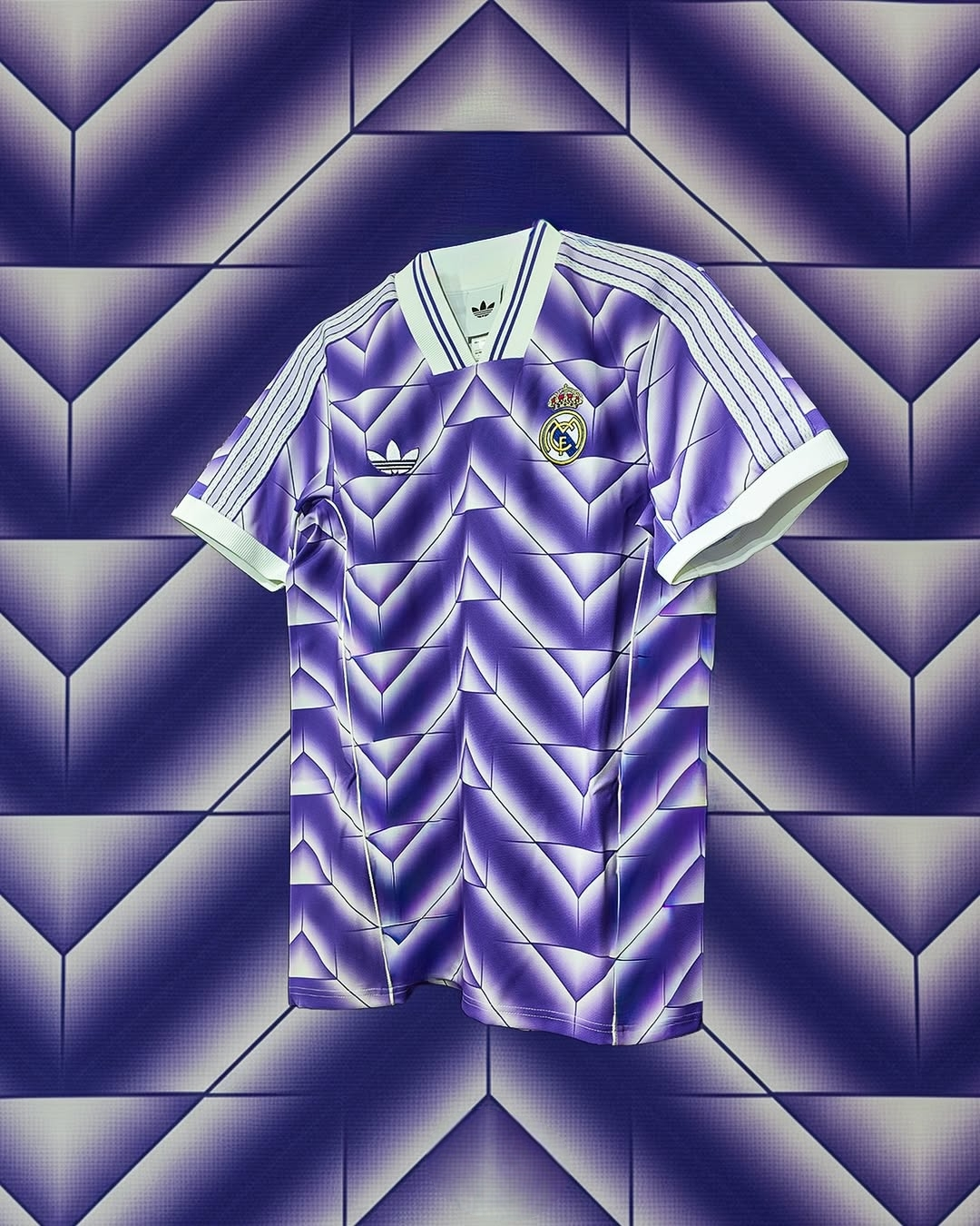 Real Madrid 2025/26 LFSTLR Jersey (Player Version) – adidas – Photo 1