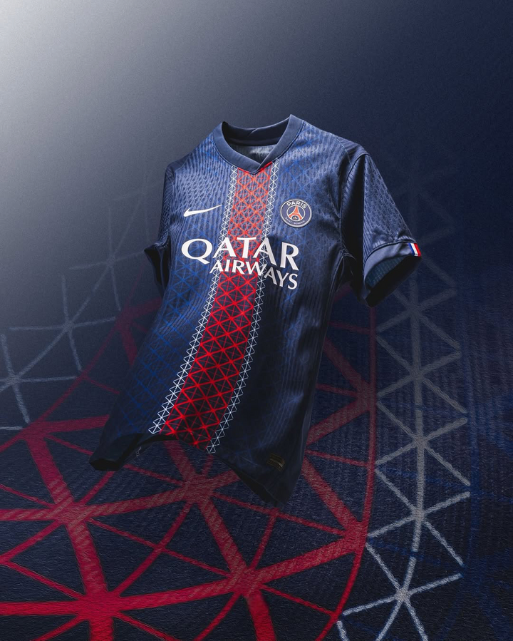 Paris Saint-Germain 2025/26 Home Jersey (Player Version)
