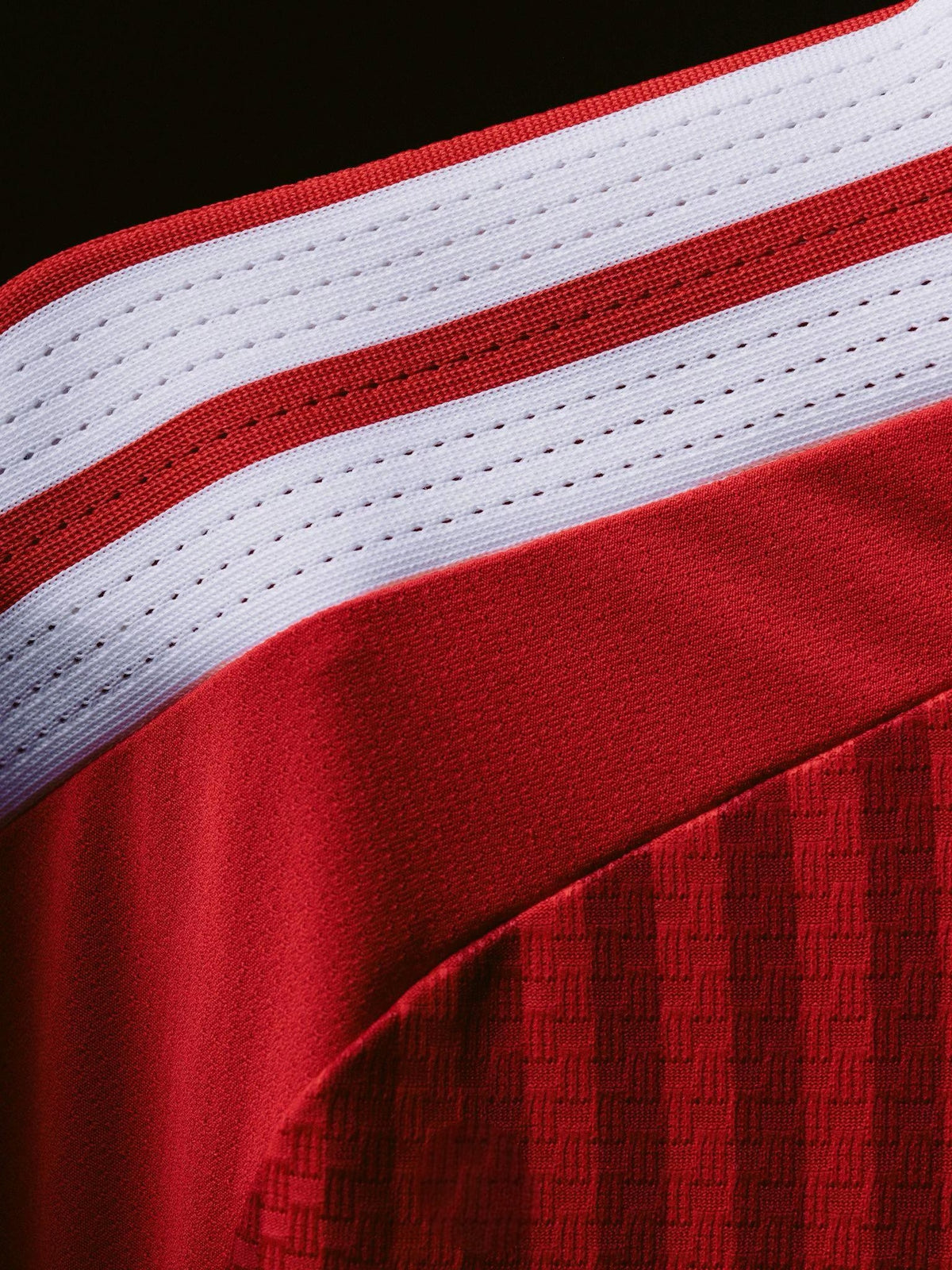 Bayern Munich 2026/27 Home Jersey (Player Version) – adidas – Photo 5