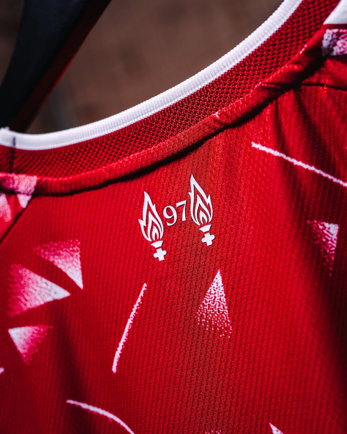 Liverpool 2026/27 Home Jersey (Player Version) – adidas – Photo 6