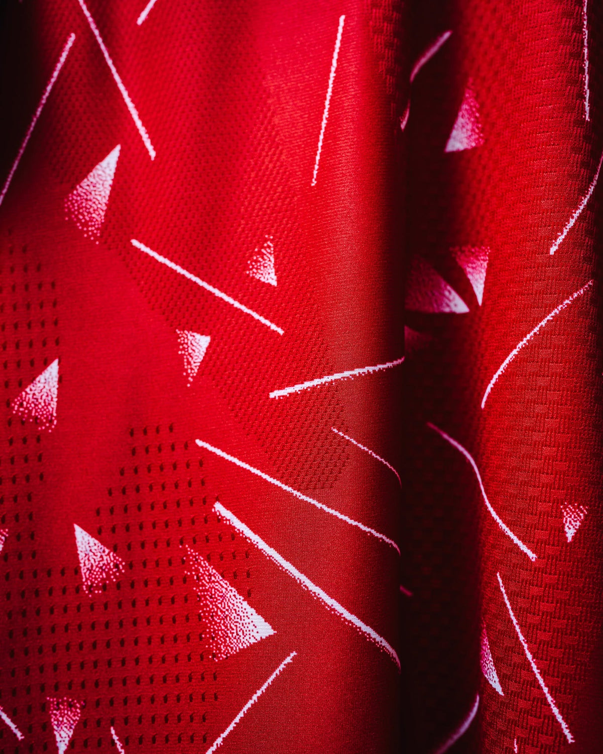 Liverpool 2026/27 Home Jersey (Player Version) – adidas – Photo 5