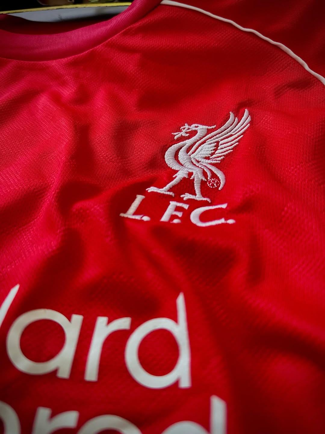 Liverpool 2025/26 Home Set (With Shorts)