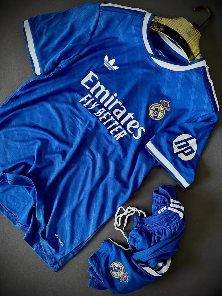 Real Madrid 2025/26 Third Set (With Shorts)