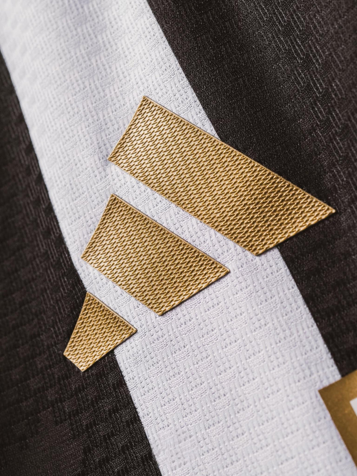 Juventus 2026/27 Home Jersey (Player Version) – Nike – Photo 3