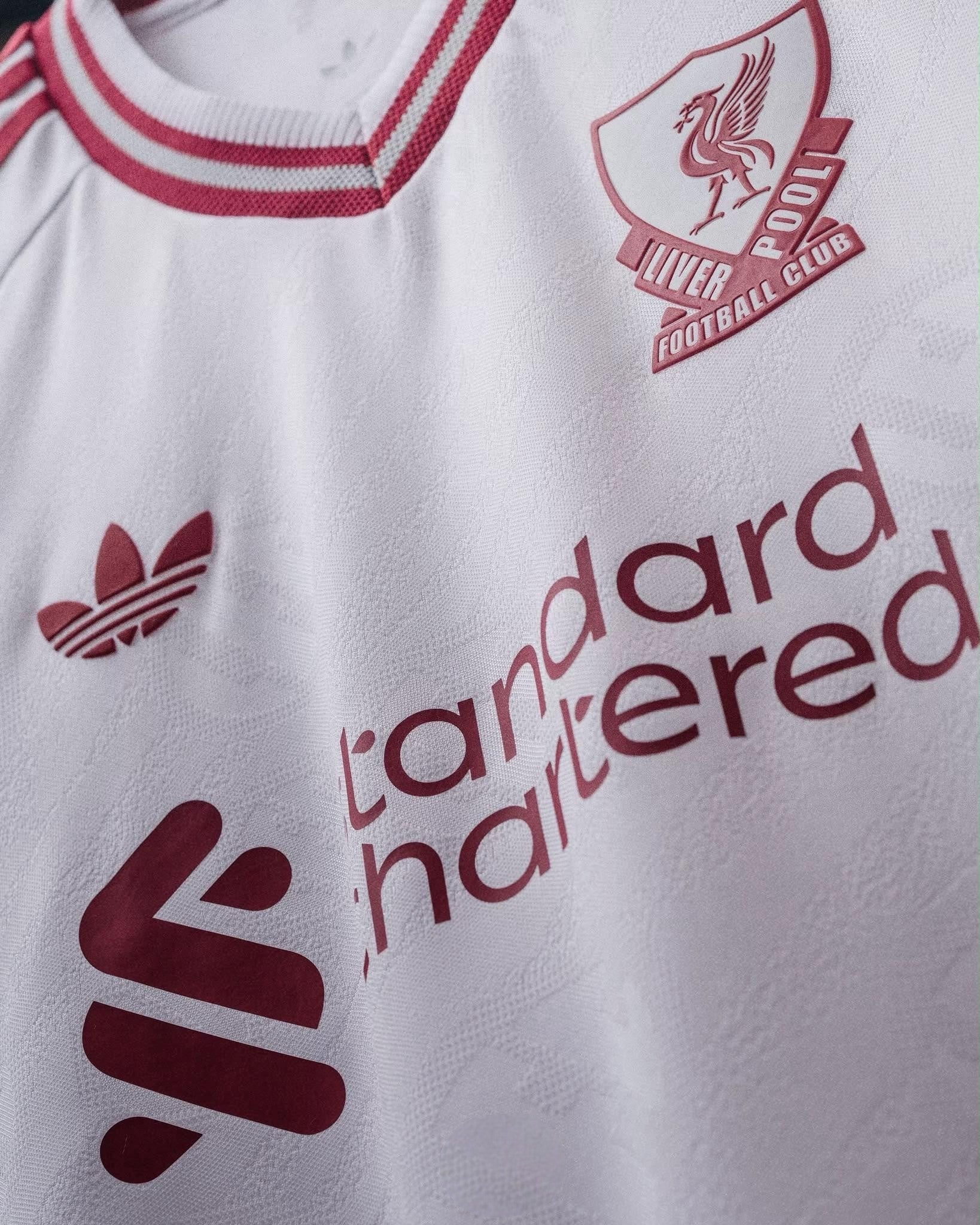Liverpool 2026/27 Away Jersey (Player Version)