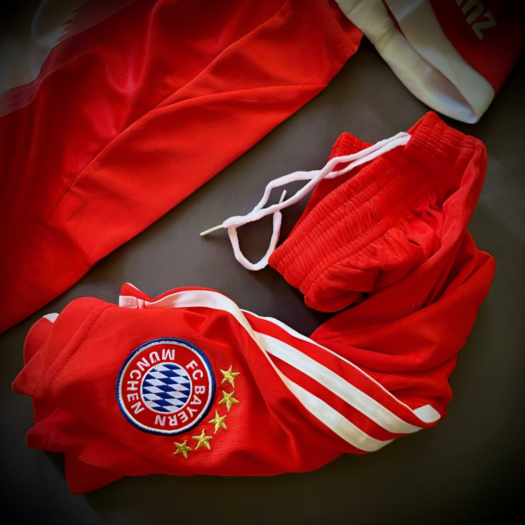 Bayern Munich 2025/26 Home Set (With Shorts)